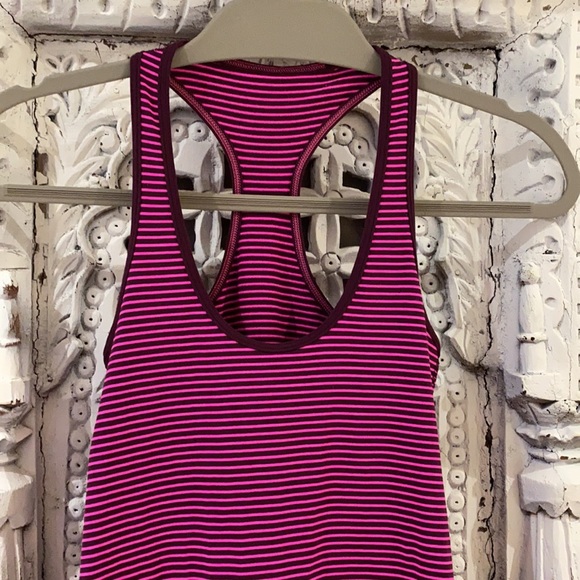 Lululemon Cool RacerBack Tank, Sz 4 - Picture 2 of 6